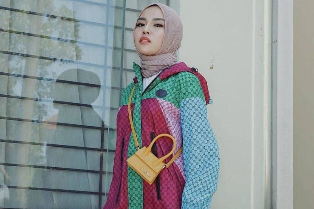 instagram.com/medinazein