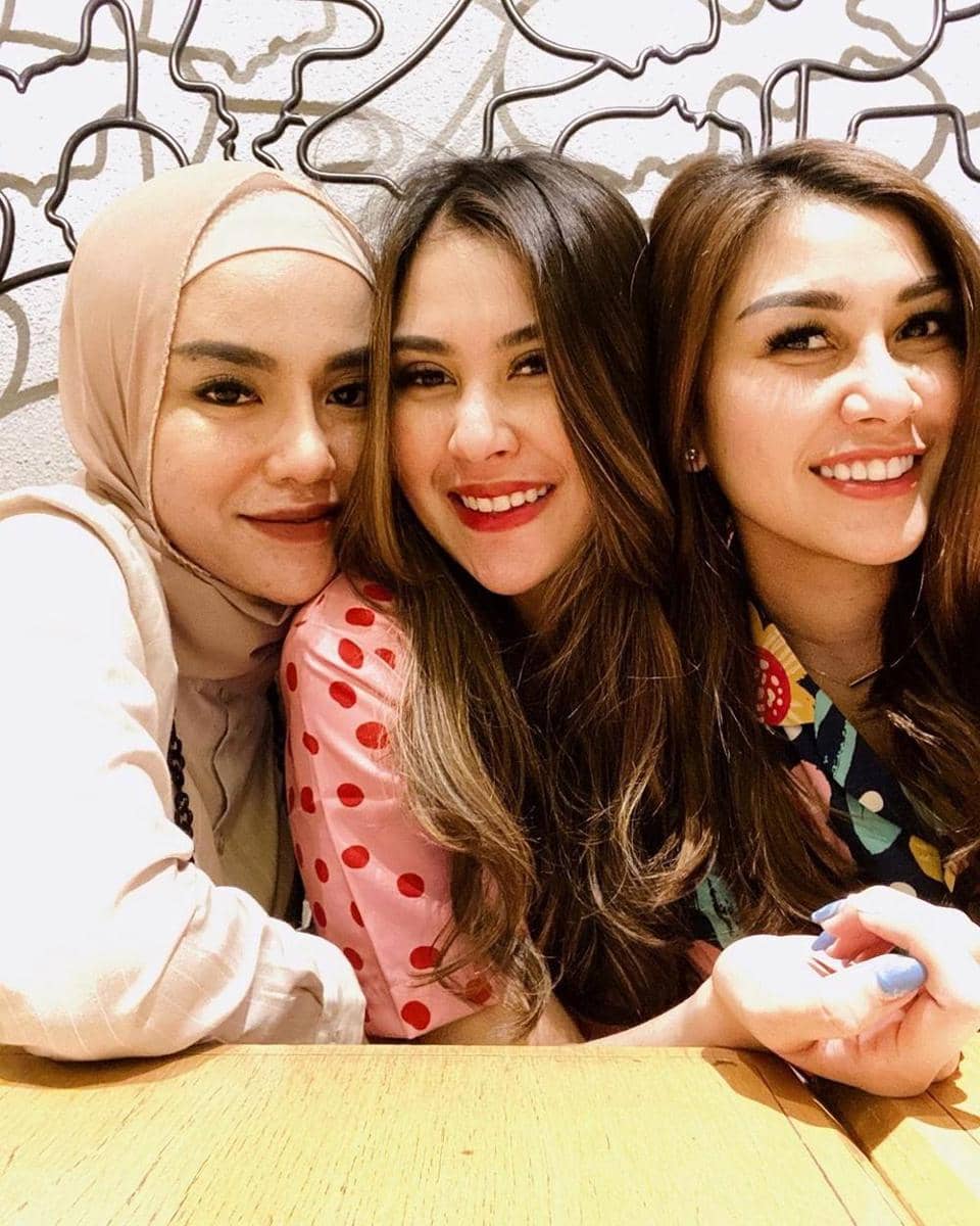 Instagram.com/medinazein