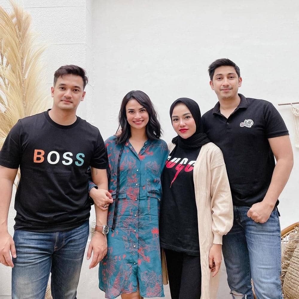 Instagram.com/medinazein