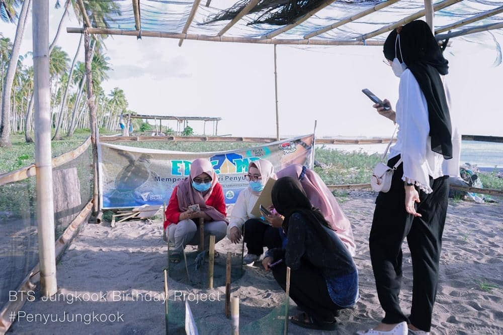 Twitter.com/Forhacin