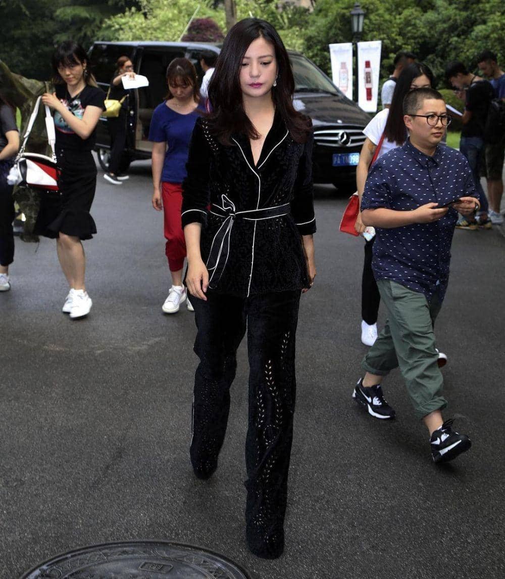 instagram.com/zhaoweiofficial