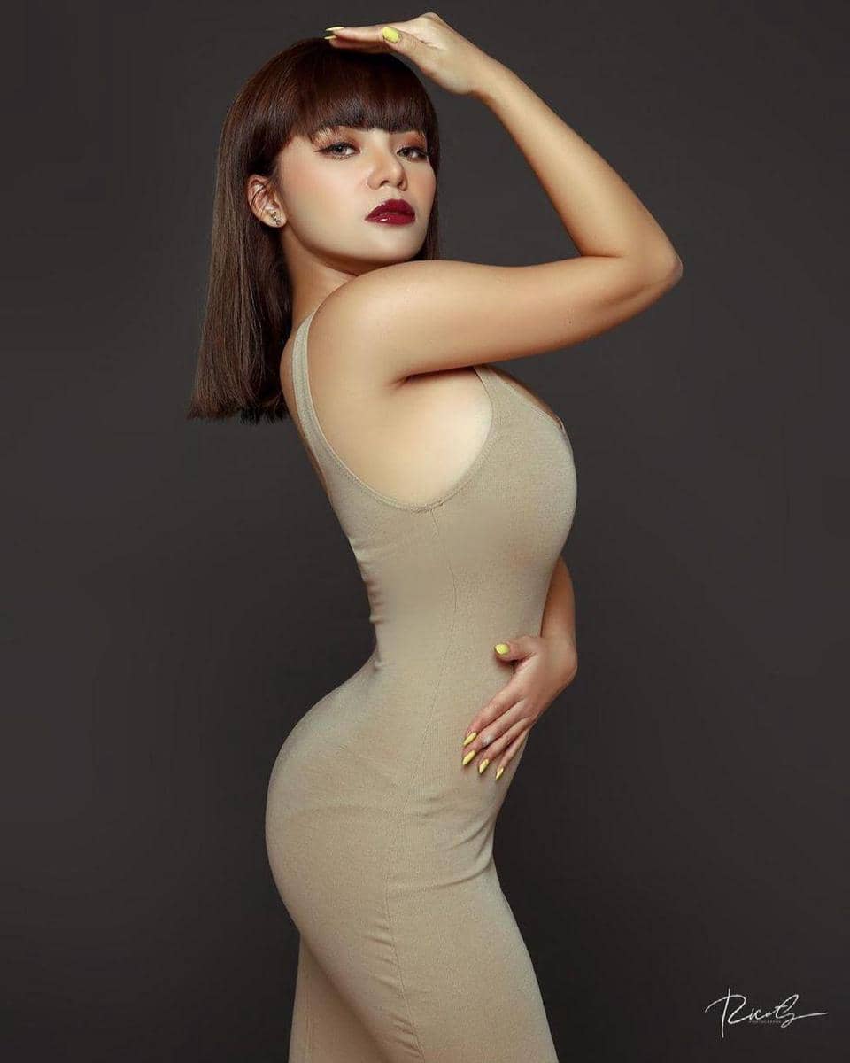 instagram.com/dinar_candy