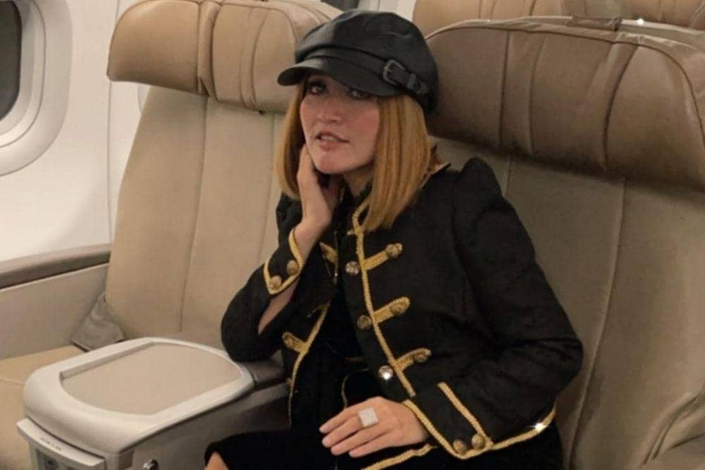 instagram.com/indahsariofficial