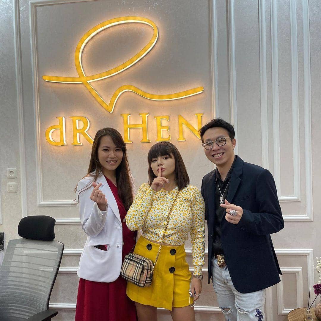 instagram.com/dinar_candy