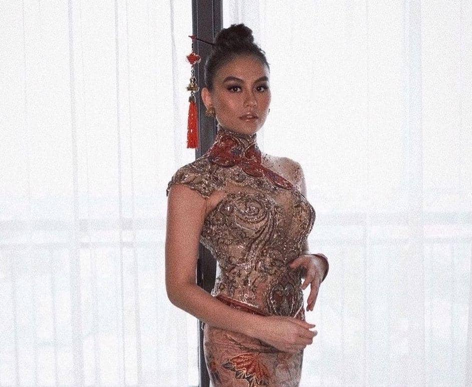 instagram.com/agnezmo/