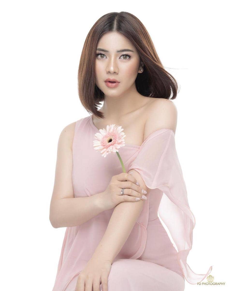 instagram.com/felicyangelista_