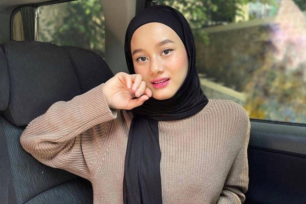 instagram.com/dindahw