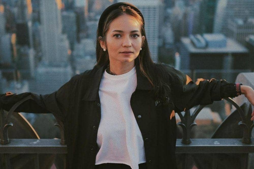 instagram.com/enzystoria