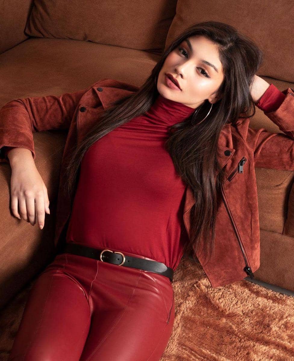 instagram.com/jihanealmira