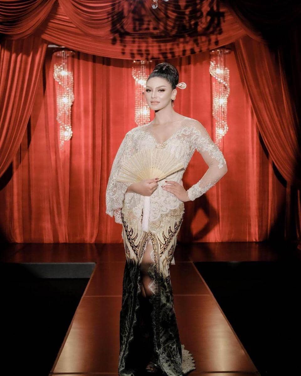 instagram.com/jihanealmira