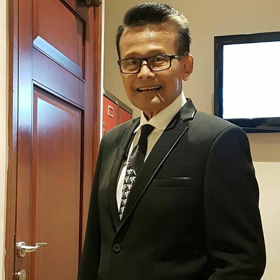 instagram.com/koeshendratmo902