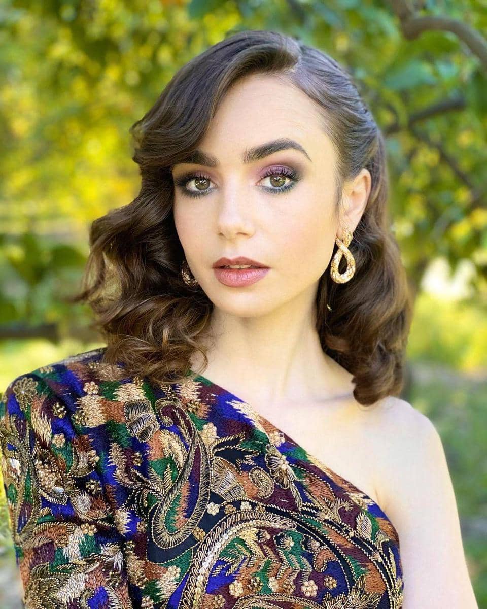 instagram.com/lilyjcollins