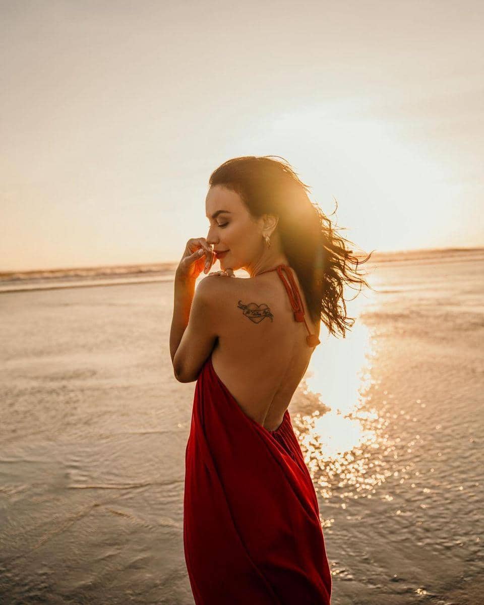 instagram.com/sophia_latjuba88