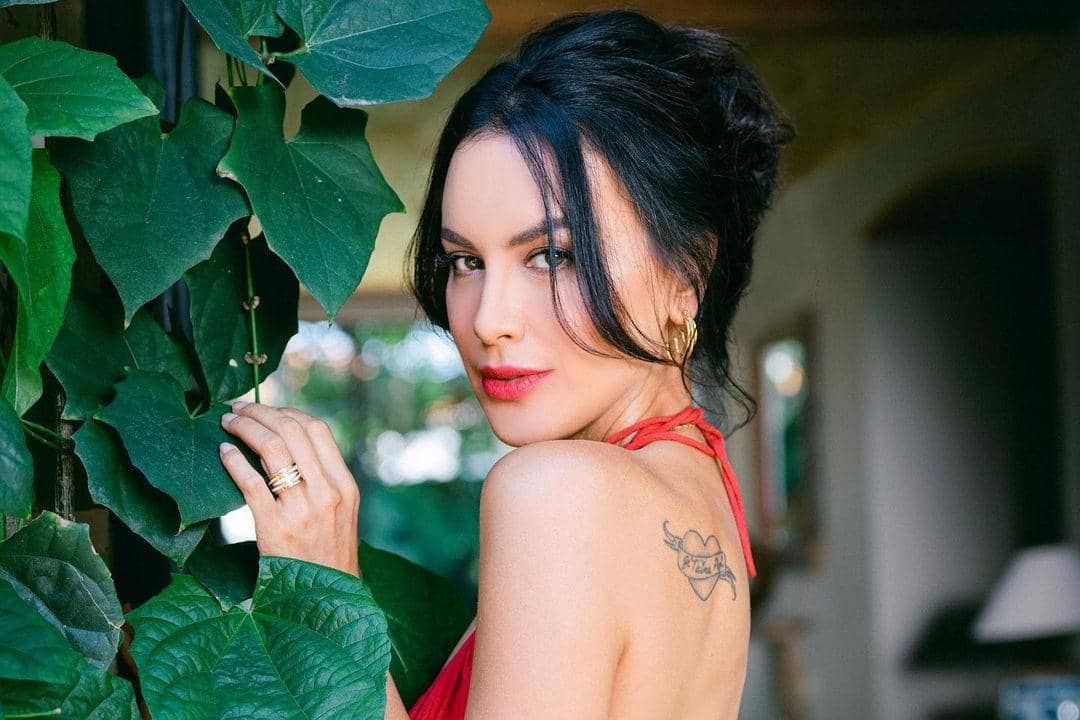 instagram.com/sophia_latjuba88