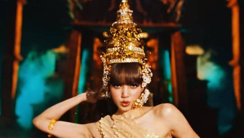 youtube.com/Blackpink