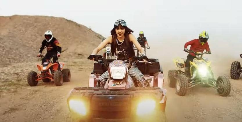 youtube.com/Blackpink