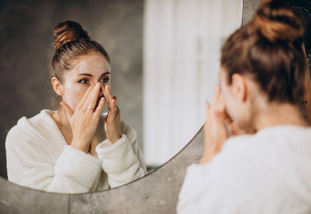 5 Produk Sabun Cuci Muka untuk Flek Hitam Usia 40 Tahun ke Atas