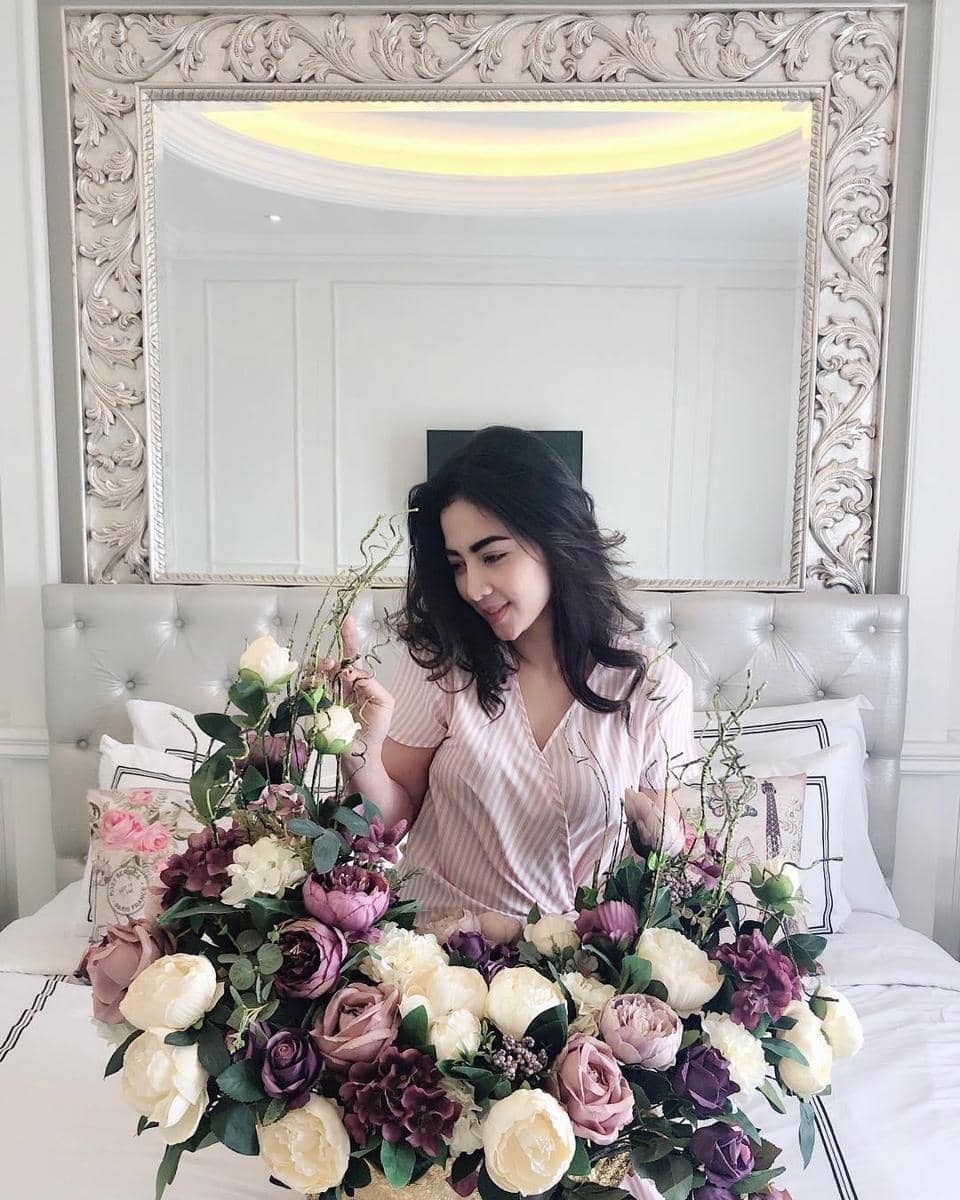 instagram.com/hanakartka