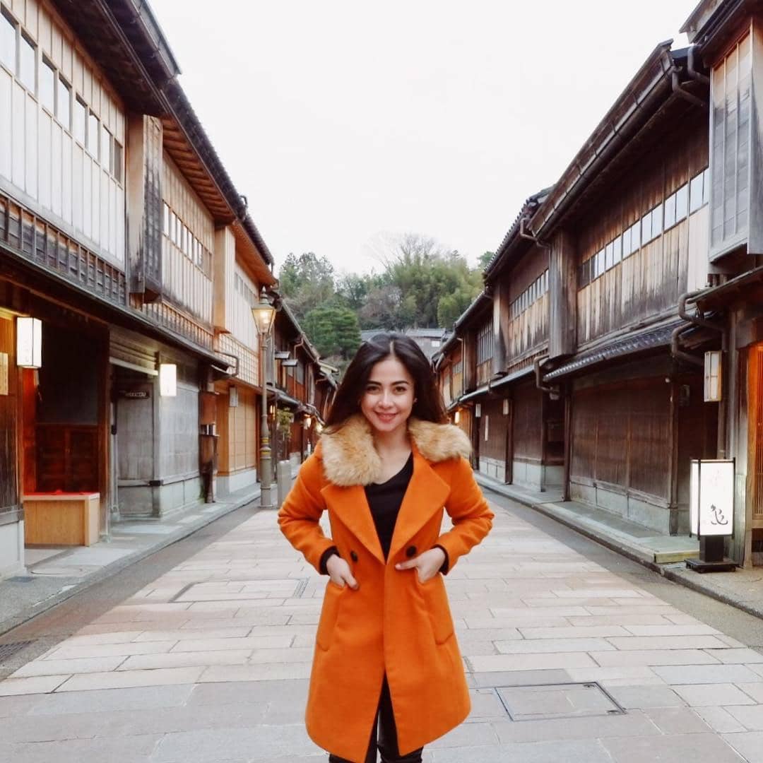 instagram.com/hanakartka