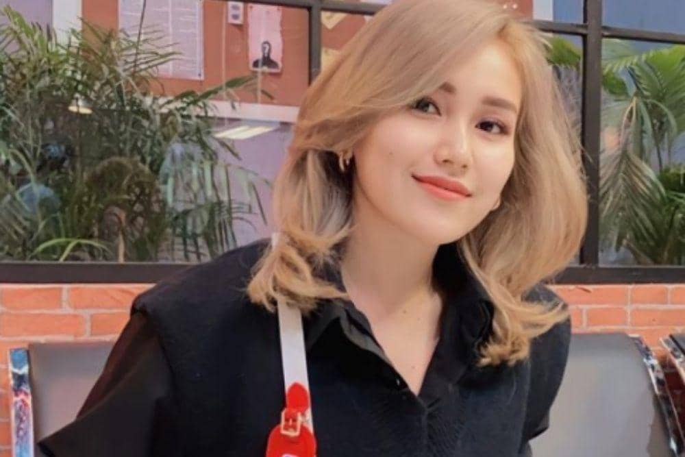 instagram.com/ayutingting92/