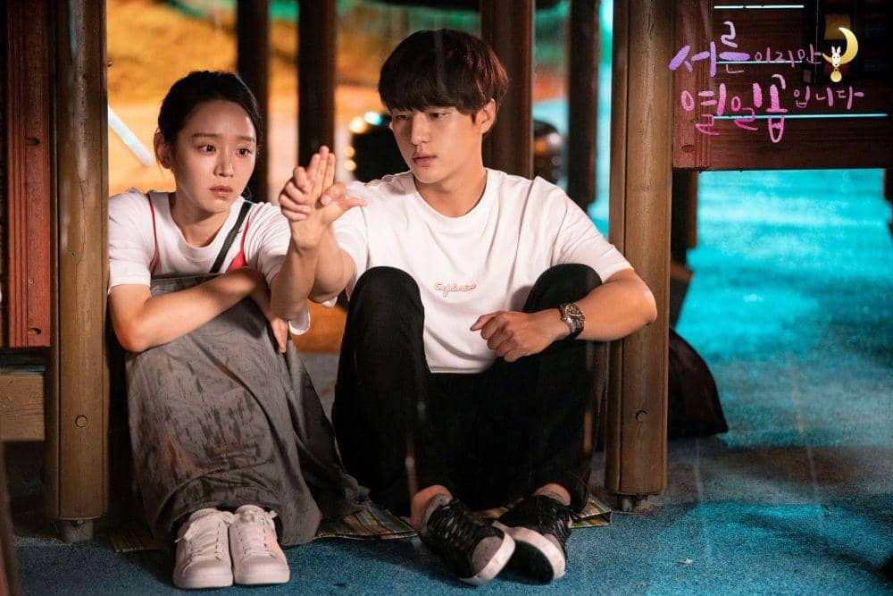 Twitter.com/GidleTwiceAteez