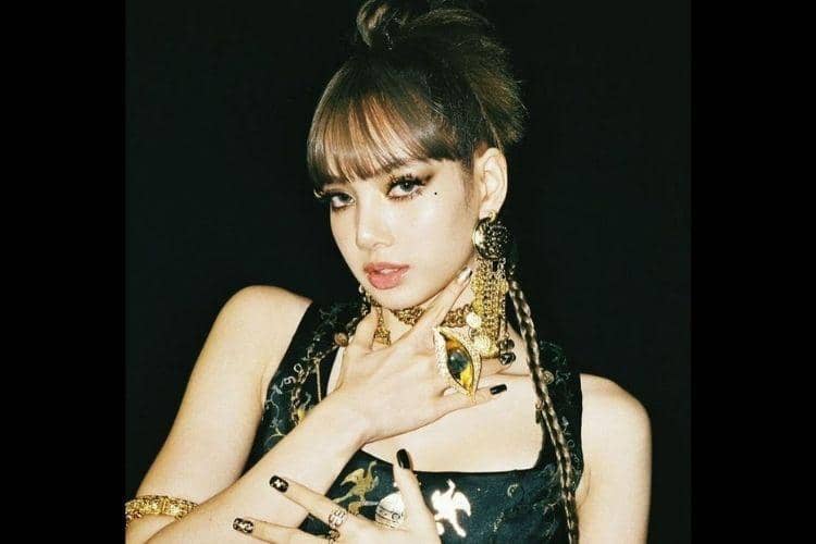 instagram.com/lalalalisa_m/