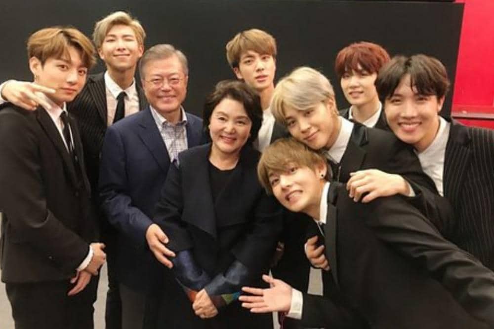 wowkeren.com/BTS Bersama Ibu Negara