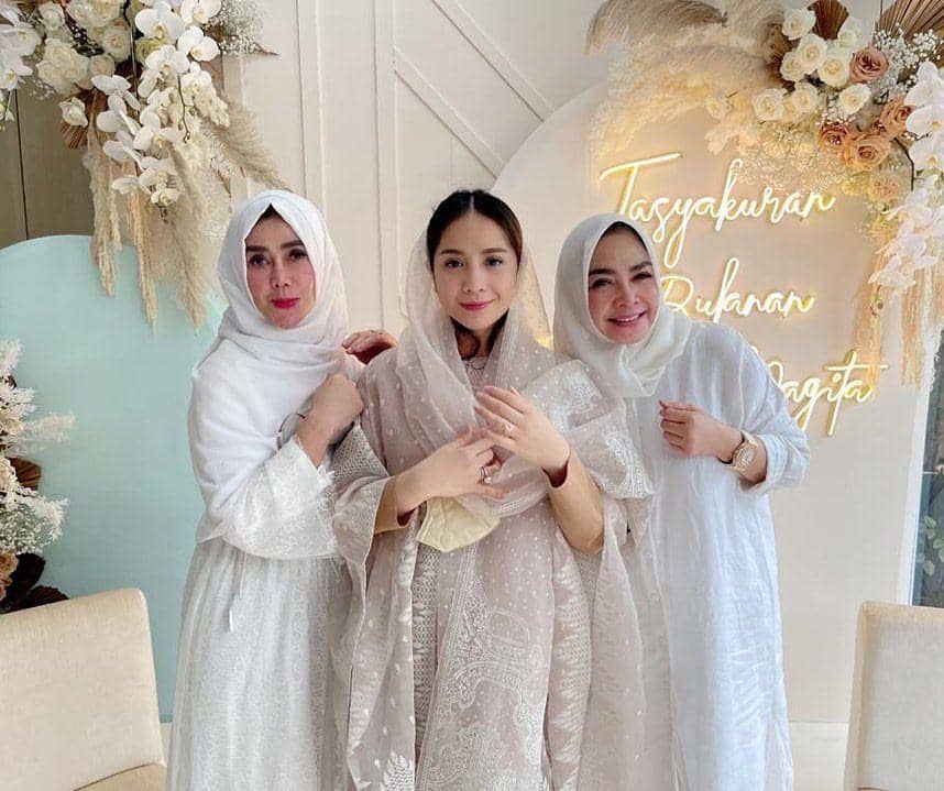 Instagram.com/amy_r_qanita