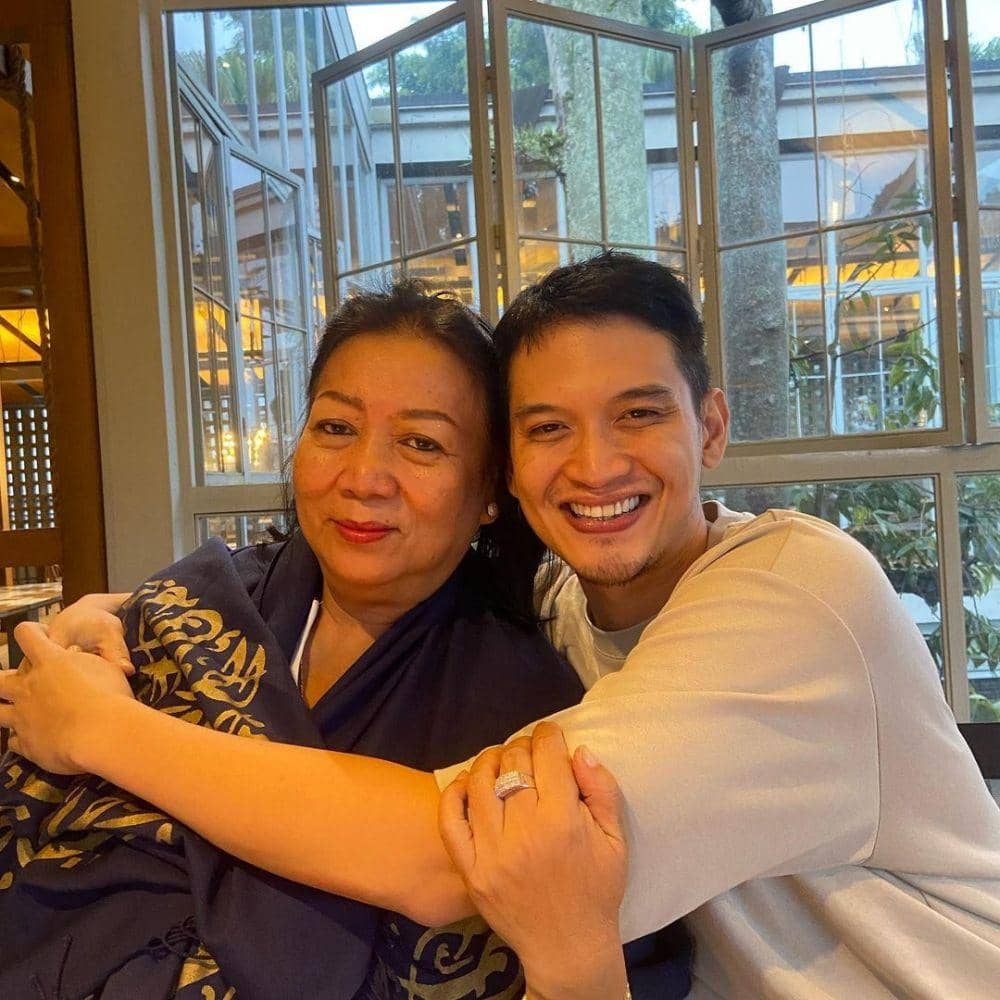 Instagram.com/thereal_rezkyadhitya