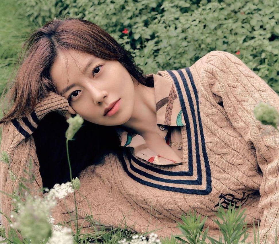 Instagram.com/moonchaewon_official