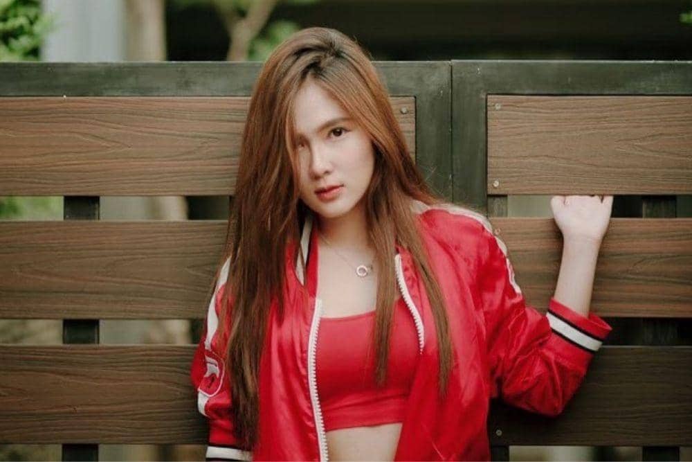 instagram.com/margarethalie