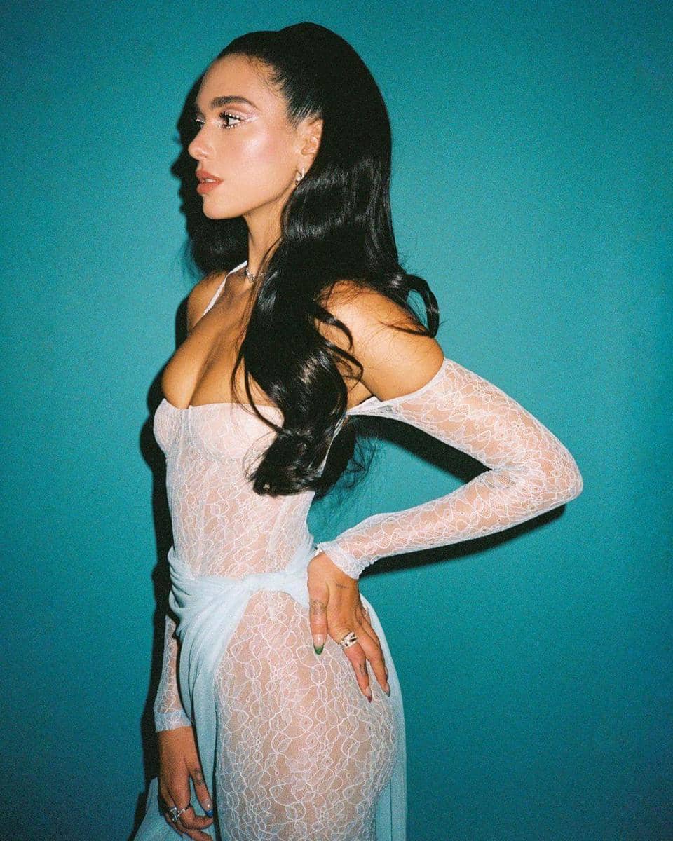 instagram.com/dualipa