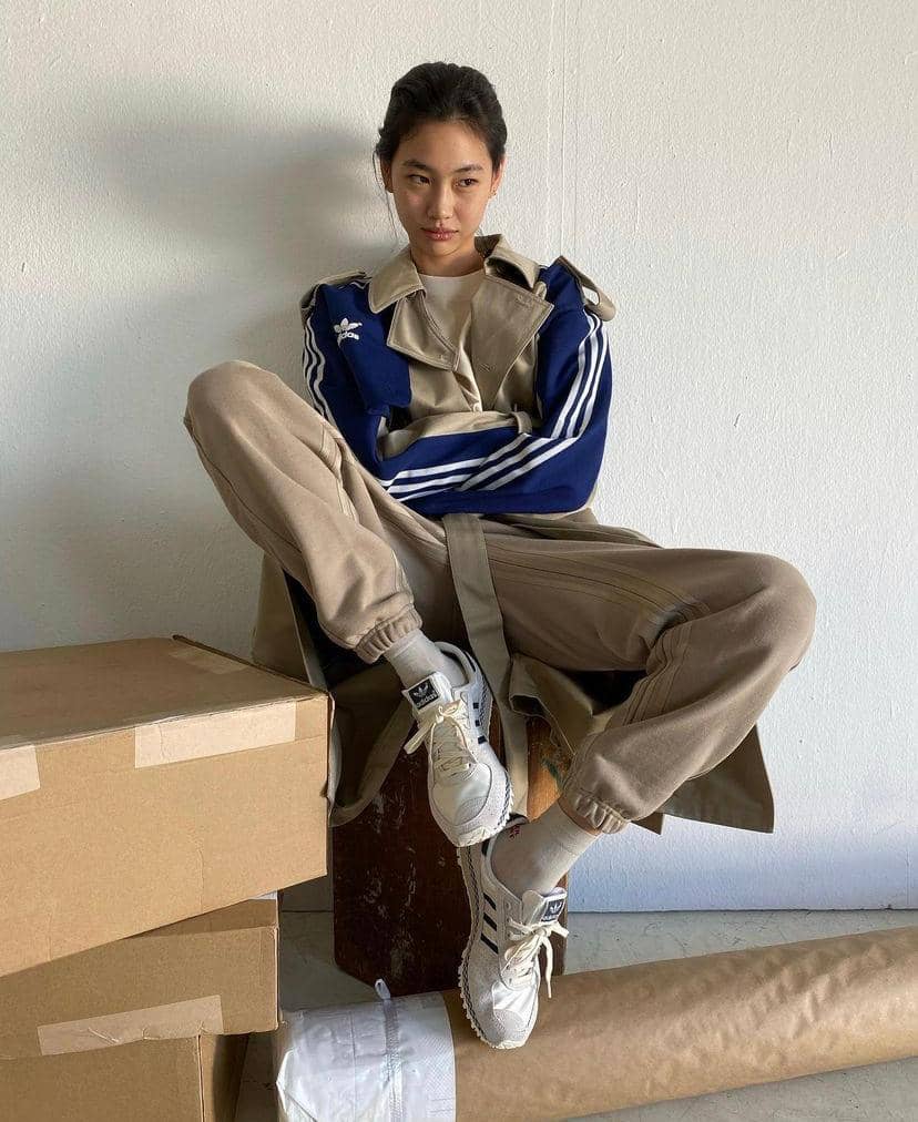 instagram.com/hoooooyeony