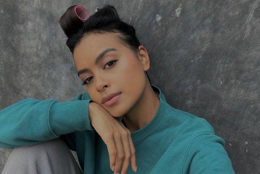 instagram.com/evacelia