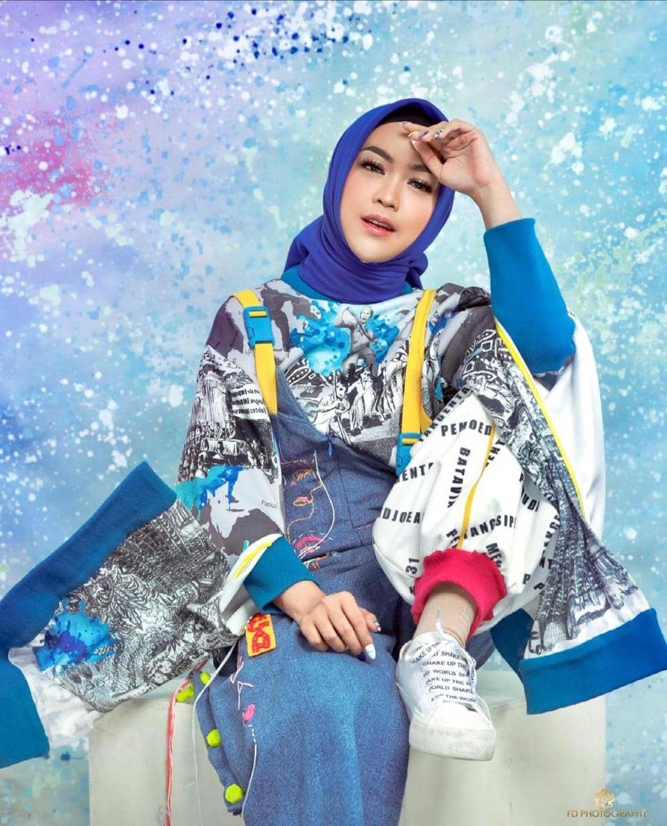 instagram.com/riaricis1795