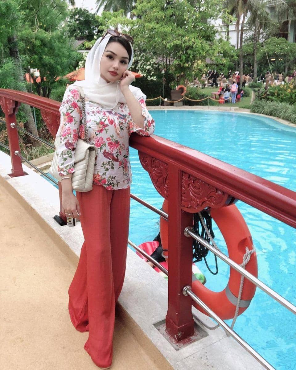 instagram.com/nourahsheivirah