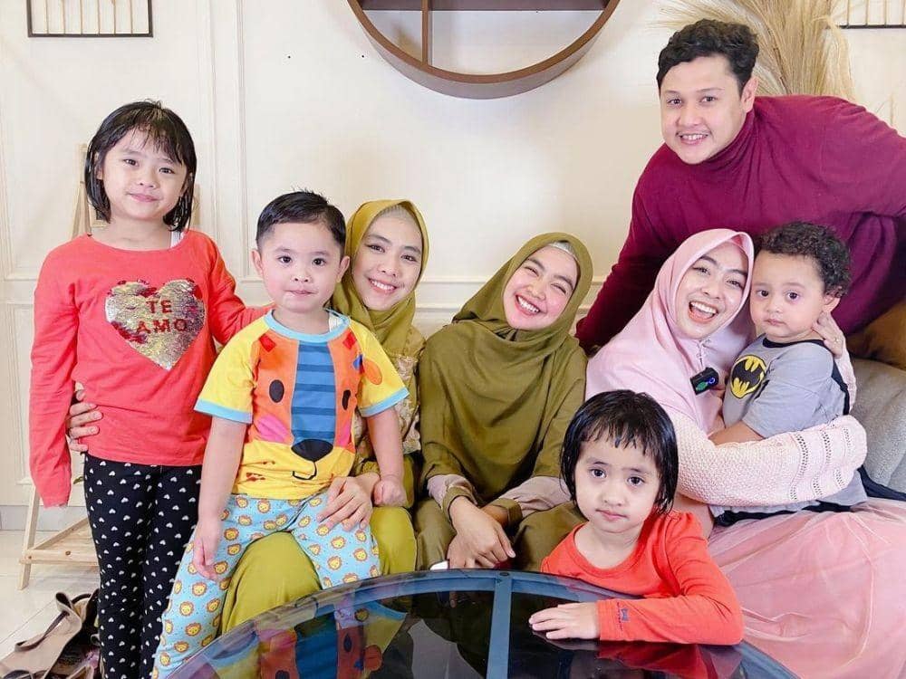 Instagram.com/okisetianadewi