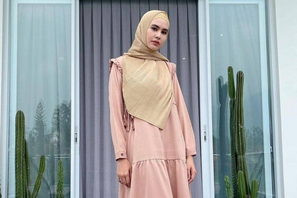 instagram.com/kartikaputriworld