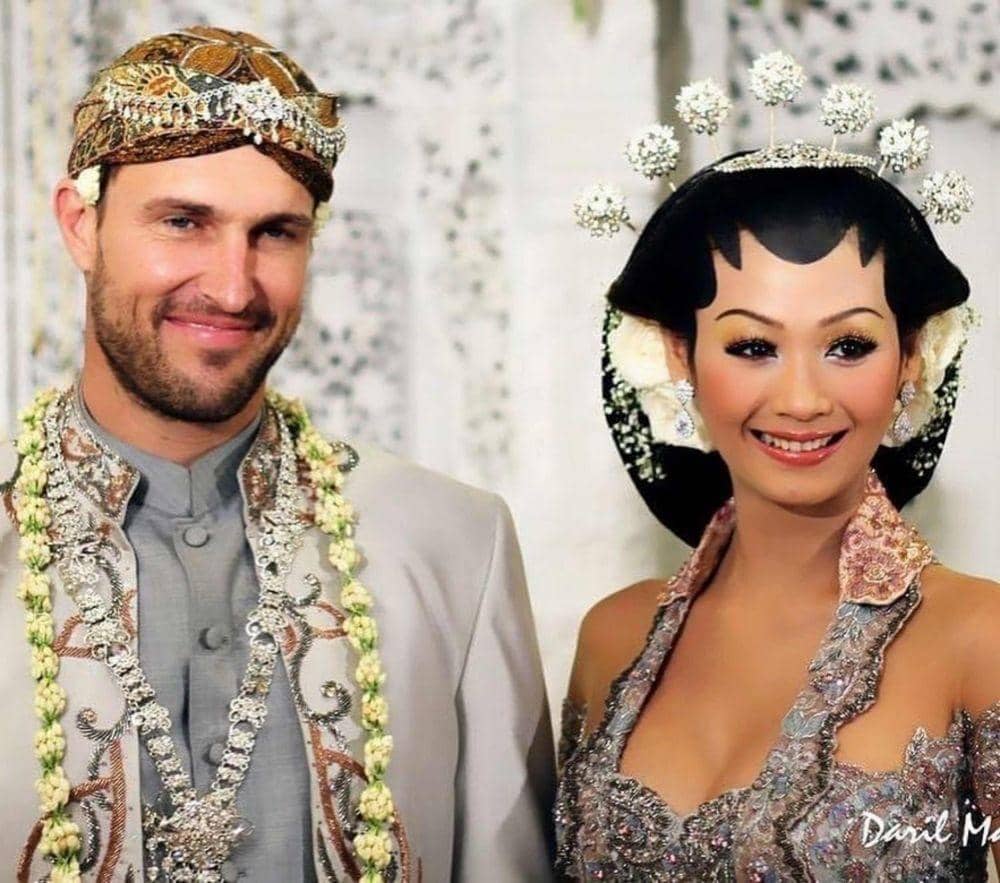 Instagram.com/indahkalalo