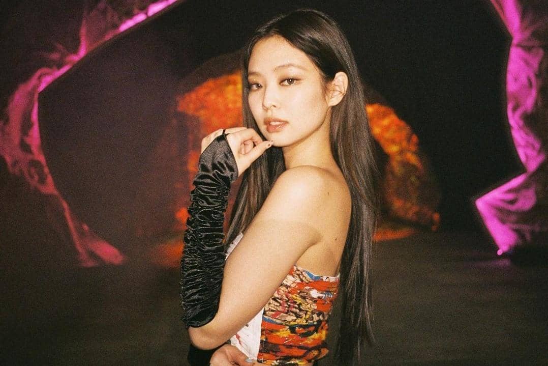 instagram.com/jennierubyjane