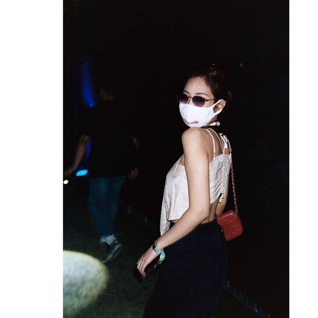 instagram.com/lesyeuxdenini