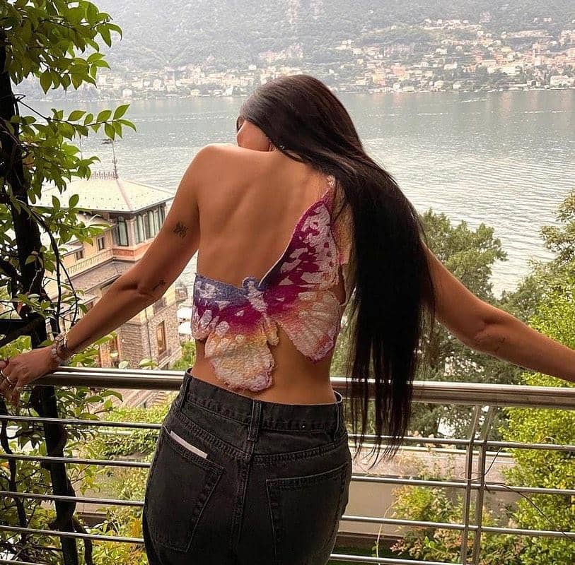 instagram.com/dualipa