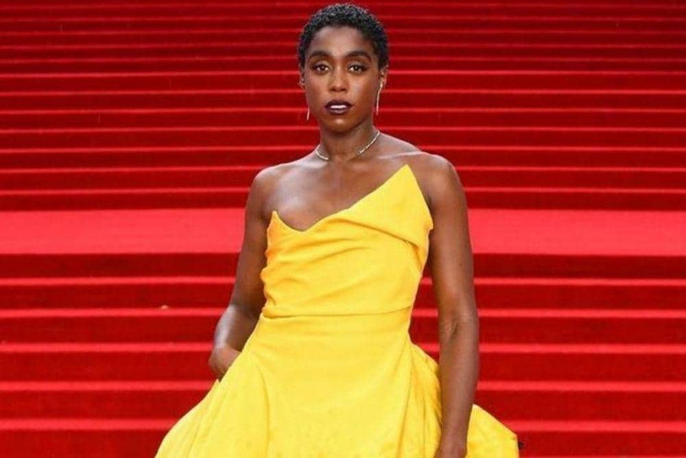 instagram.com/lashanalynch