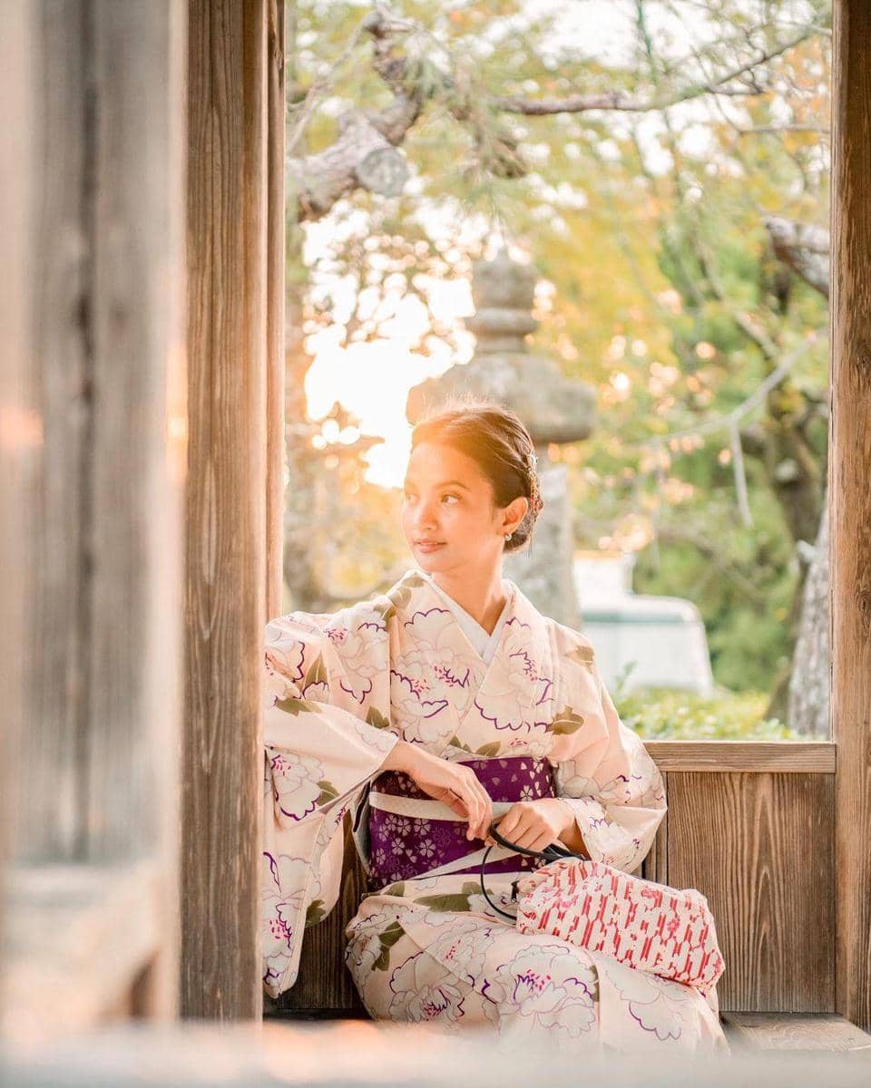 instagram.com/sabrinaanggraini