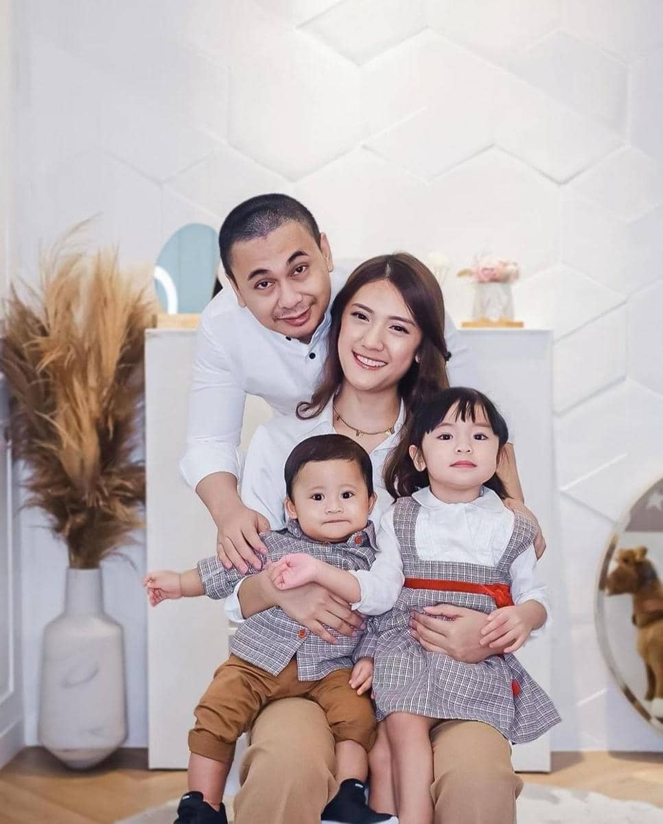 Instagram.com/anissaaziza