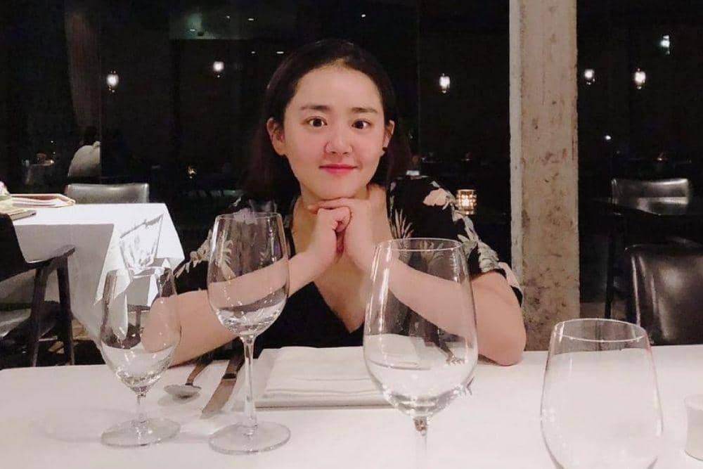 instagram.com/aka_moons