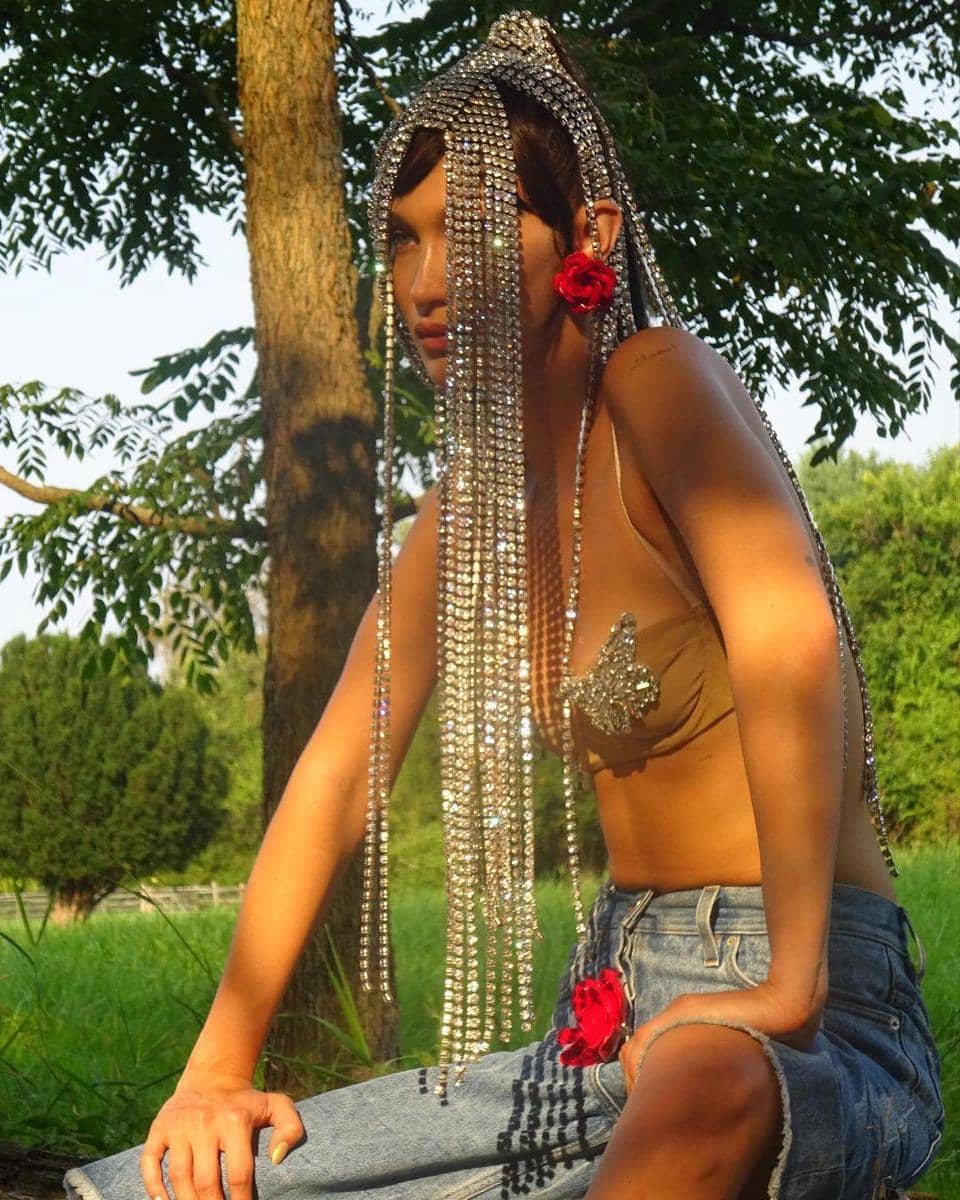 instagram.com/bellahadid