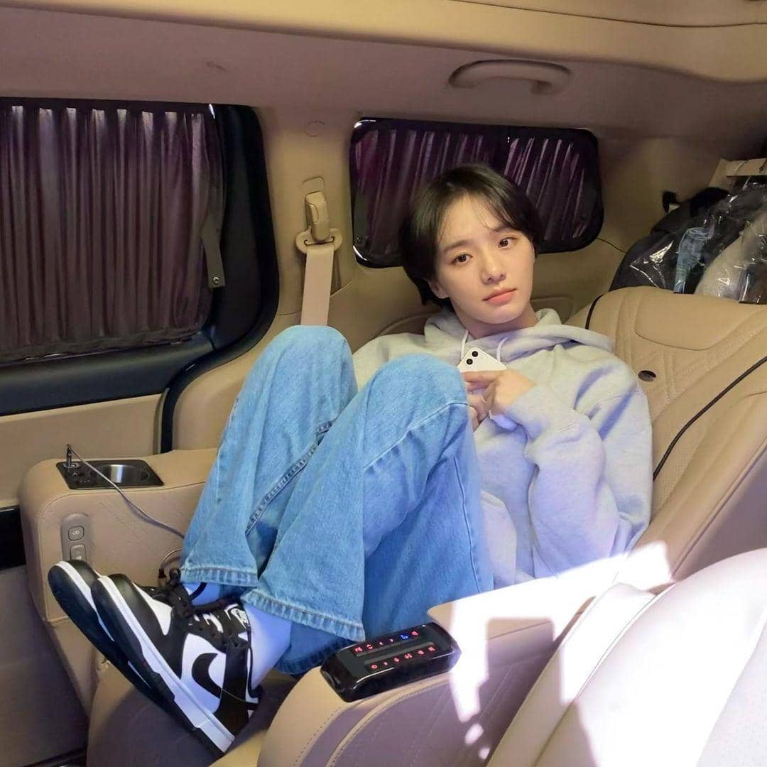 instagram.com/lavieenbluu