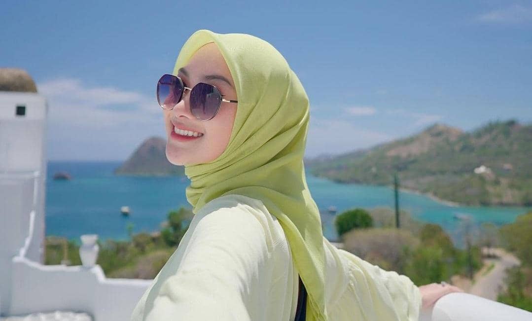 instagram.com/indahnadapuspita