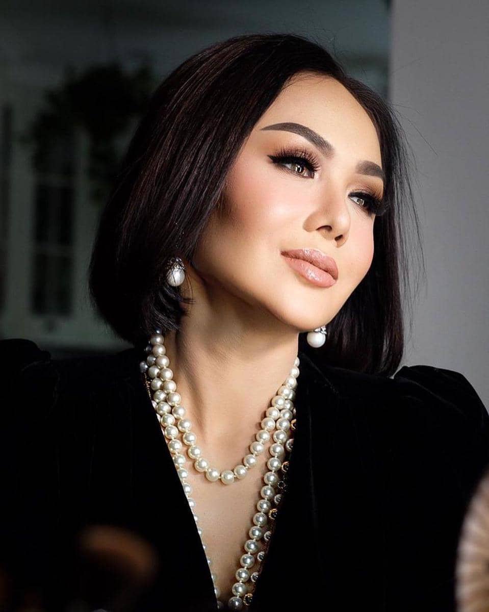 instagram.com/yunishara36